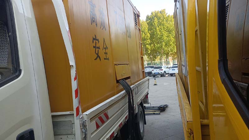 剑阁如何判断柴油发电机组和UPS电源的切换时间是否符合要求？